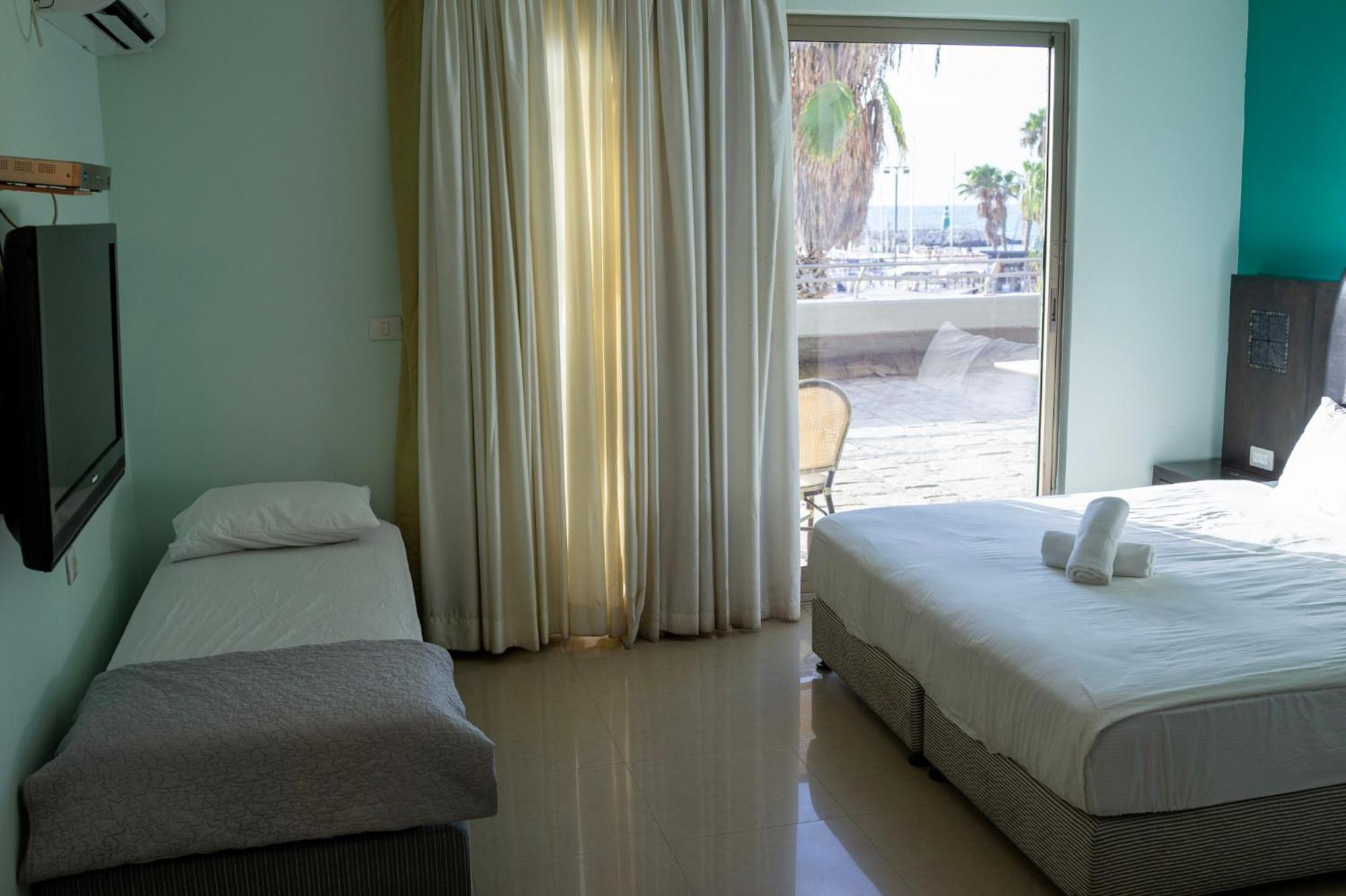 Marina Beach Hotel Tel-Aviv Extérieur photo